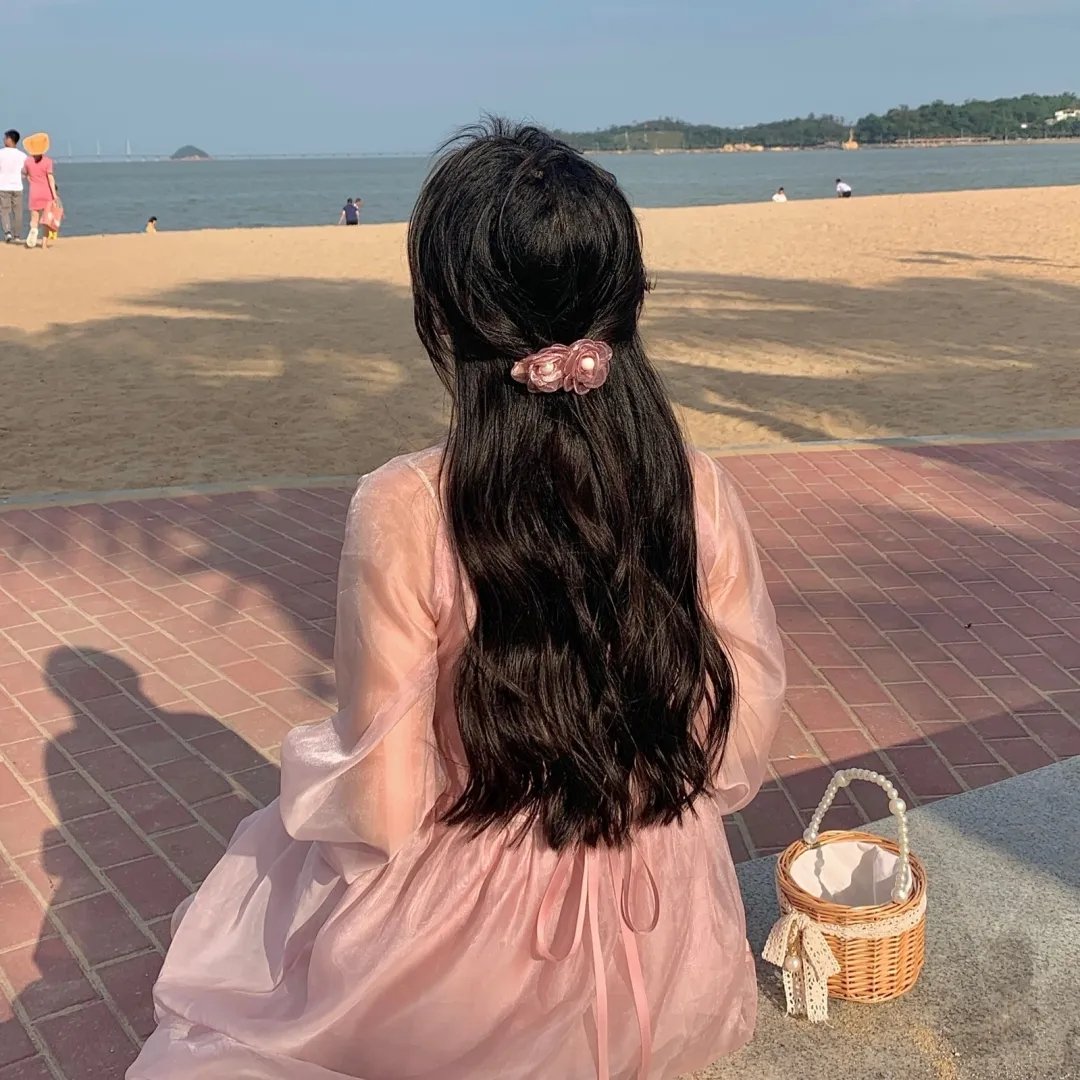 当女人沉睡时